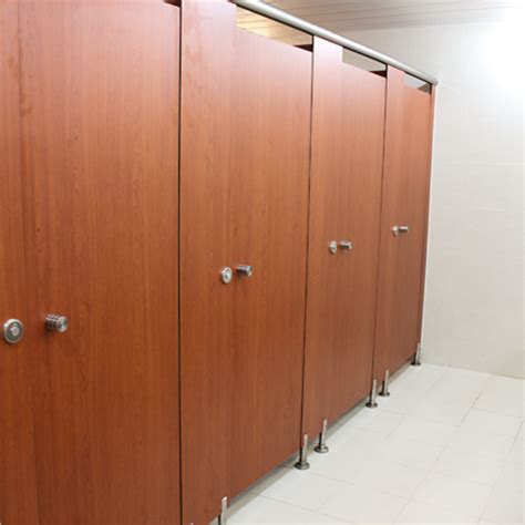 Klien Toilet Cubicle Phenolic Kuala Tungkal